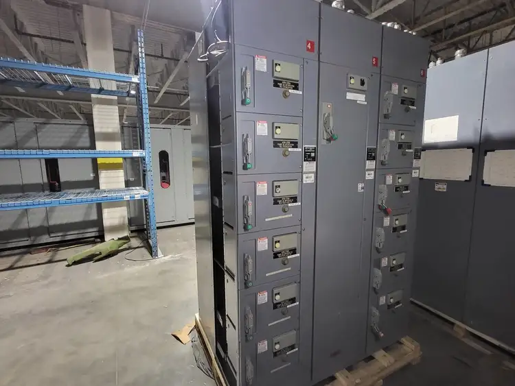 Used SQUARE D MODEL 6 Misc Electrical & Power Parts British Columbia CA | Lenmark #836391