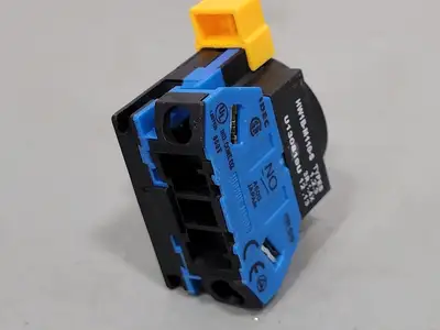 NEW IDEC HW1B-M110-S