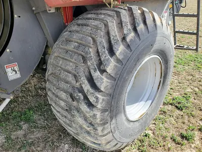 USED 2012 MASSEY FERGUSON 2170