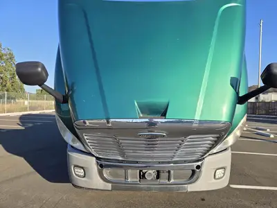 USED 2012 FREIGHTLINER CASCADIA 125