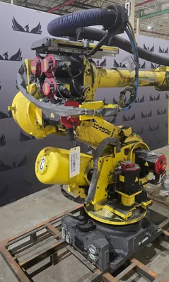 Used 2016 FANUC FANUC R-2000iB/185L + R-30iB Robots Michigan US | iGAM Industrial Marketplace #1144130