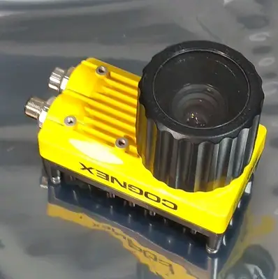 Cognex IS5610-01 In-Sight Vision System Barcode Reader Industrial Camera Loc5C24
