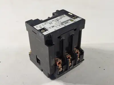 USED SQUARE D 8536SDO1V02H20S