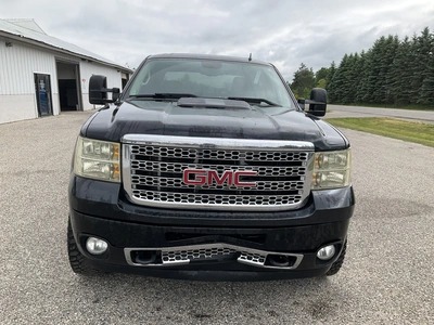 USED 2011 GMC SIERRA 2500
