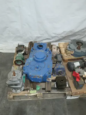 2 PALLETS OF ASSORTED GEAR REDUCERS