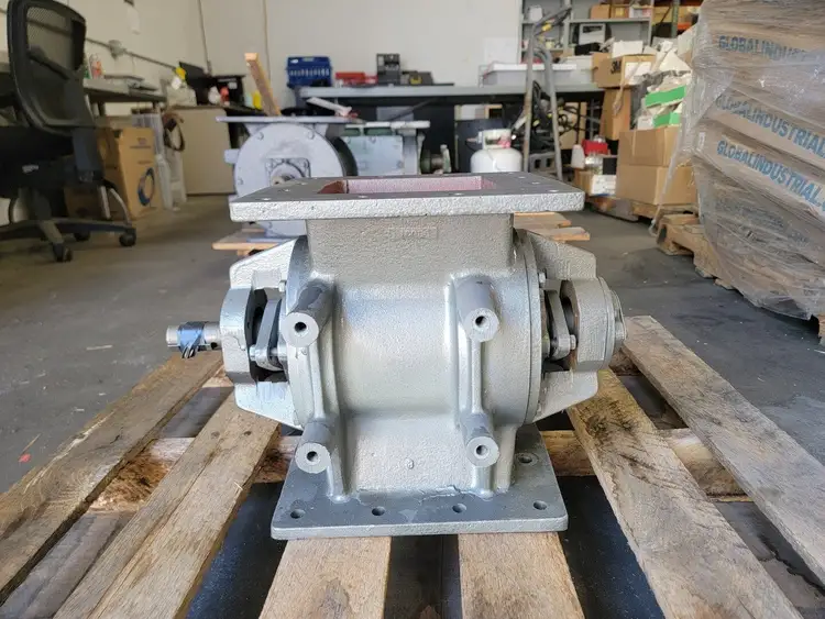 New | in-Stock ROTOLOK _UNKNOWN_ Valves/Fittings British Columbia CA | Lenmark #295713