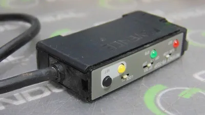 Keyence FS-T22P Photoelectric Fiber Optic Amplifier Used