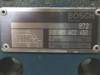 USED BOSCH 0 811 402 450