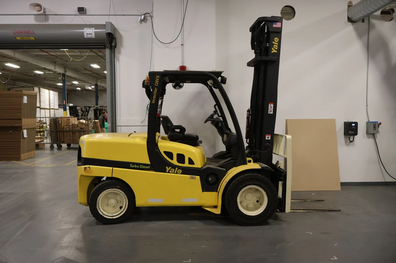 USED YALE GDP120VXNCGV127