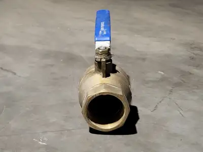 2-1/2" 600 WOG Threaded Ball Valve