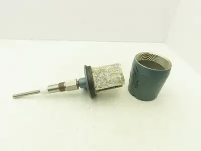 Combustion Engineering Series 8100 Level Controller 115VAC With 7" Probe 1" NPT