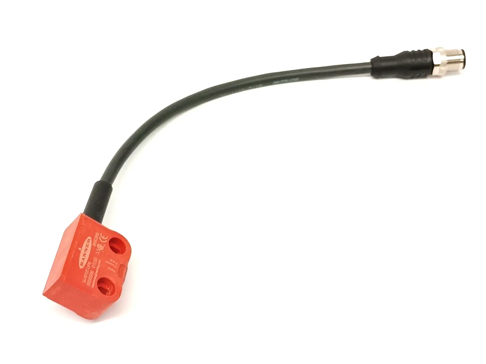 USED BANNER SAFETY SWITCH 806396