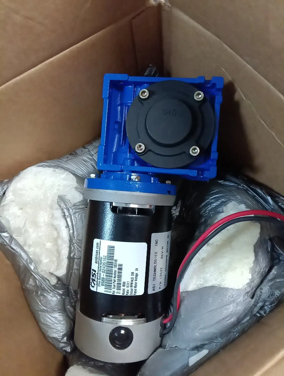 Used Tennant ASI Technologies 9689 Tennant Gearmotor – 24VDC, 296 RPM, 10:1 Ratio Gearmotors US | Infinity wholesale & Supply LLC #1305831