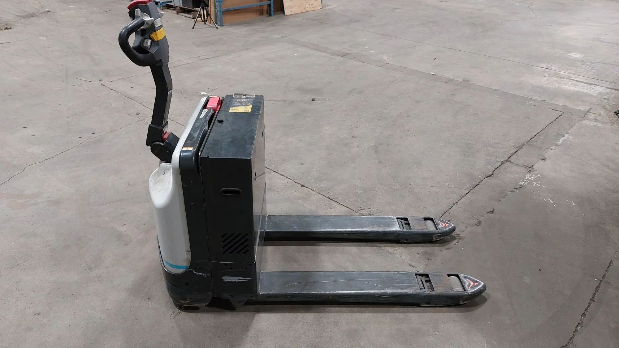 Used 2019 UNICARRIERS WLXT2W7S22V Electric Forklifts Ontario CA | Platinum Group #380199