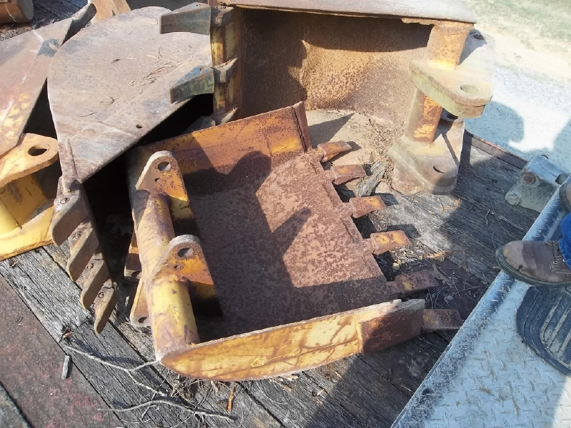 Used OTHER EQUIPMENT BUCKET Earth Buckets North Carolina US | Levan Equipment #1546328