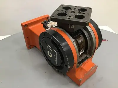 USED HUSKY 2394196