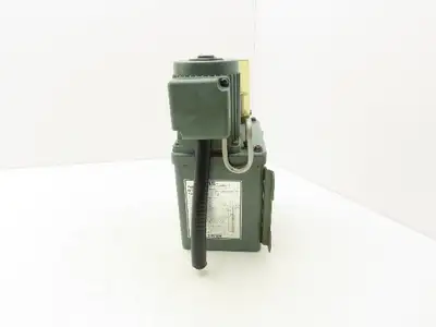 Used SHOWA _UNKNOWN_ Hydraulic Pumps Indiana US | Arrow Industrial #1408480