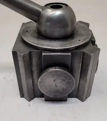 USED ENCO QUICK CHANGE TOOL POST
