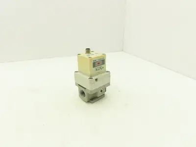 SMC ITV3030-04N4L4 3000 Size Electro-Pneumatic Regulator 24VDC 1/2" NPT