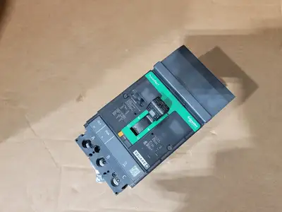 NEW SCHNEIDER ELECTRIC HLA36030