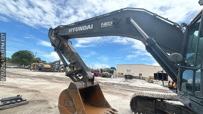 Used 2024 HYUNDAI HX350AL Crawler Excavators Florida US | National Equipment Dealers #1422235