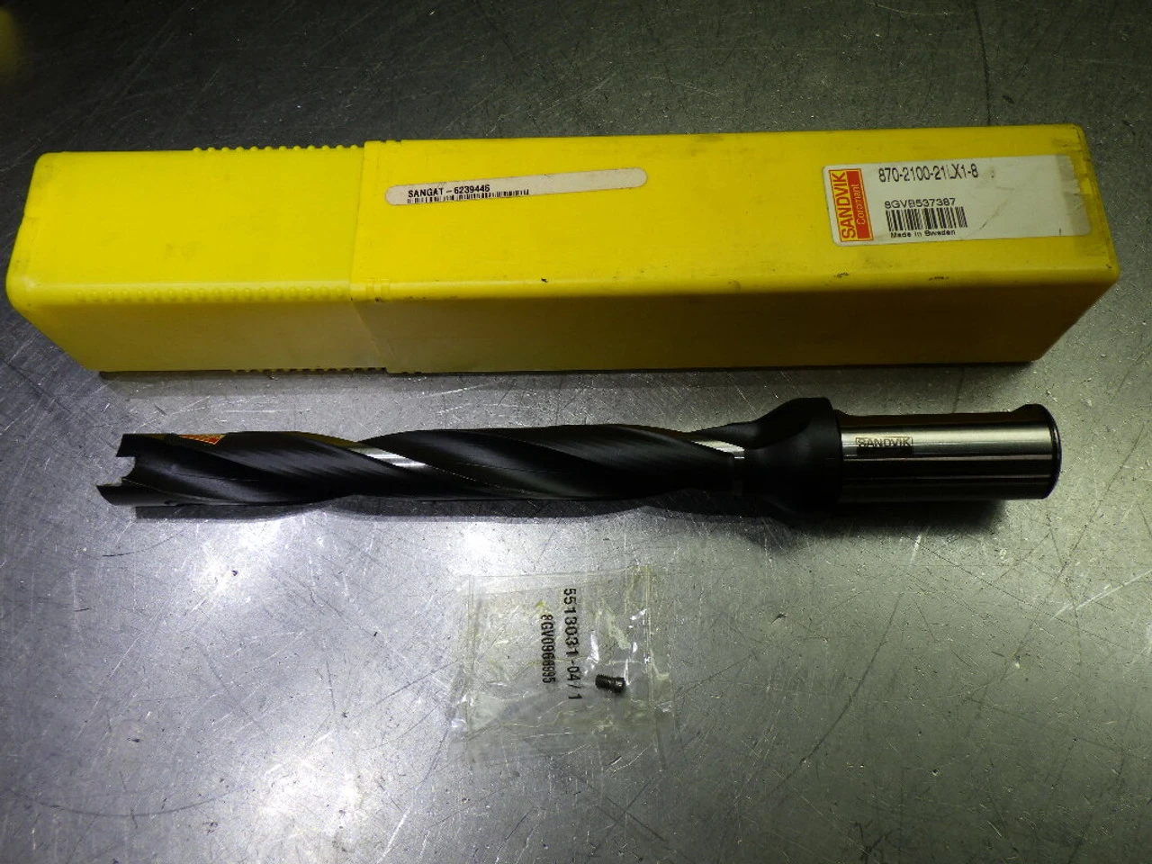 Sandvik 21-21.99mm Coolant Thru Indexable Drill 870-2100-21LX1-8 (LOC2126A)