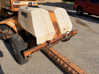 Used ROSCO RB-48 SELF-PROPELLED BROOM Street Sweeper Michigan US | Miedema Asset Management Group #1335776