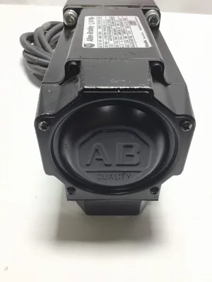 Allen-Bradley MPL-A430P-SJ22AA Inverter Duty AC Servo Motor 3PH