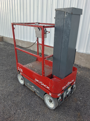 USED 2017 Skyjack SJ16