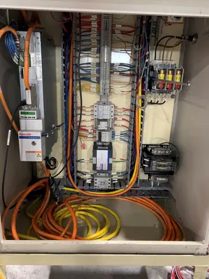 CHS DRFS-336 Feeders, Servo | PressTrader Limited (9)