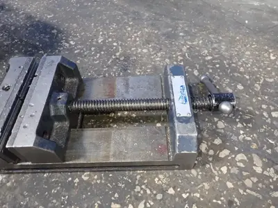 Gibraltar 6" Vise