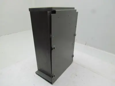 Myron Zucker Calmount Capacitor KNM43003-3 3KVAR 480 volt 3PH 60HZ Nema 12