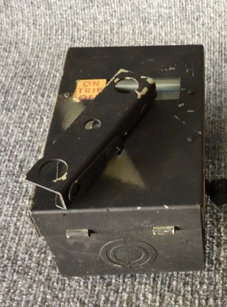 Used GE DFPTQLX3 Misc Electrical & Power Parts California US | Davliegogo LLC #1709742