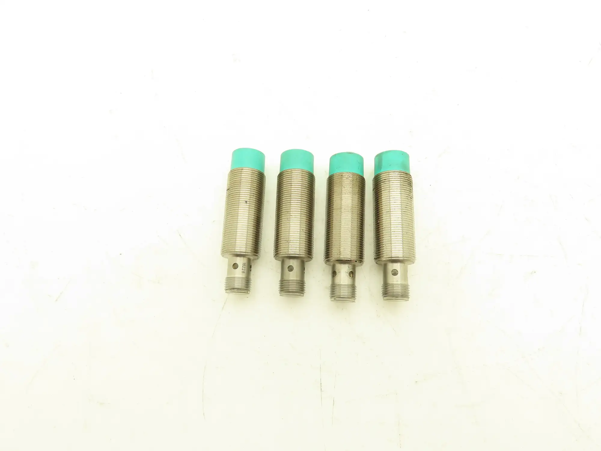 Pepperl+Fuchs Inductive Proximity Sensor 10-30VDC 200mA NO Lot of 4