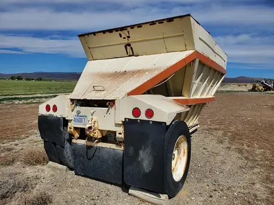 Belly Dump Trailer Pup - Pivot Track Filler