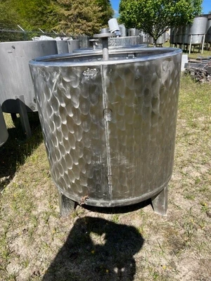 125 Gallon 304 Stanless Steel , Open Top Tank Dish Bottom Center Drain CIP ring