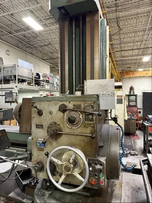 1981 TOS VARNSDORF W100A Horizontal Table Type Boring Mills | CNC Pro Equipment (2)