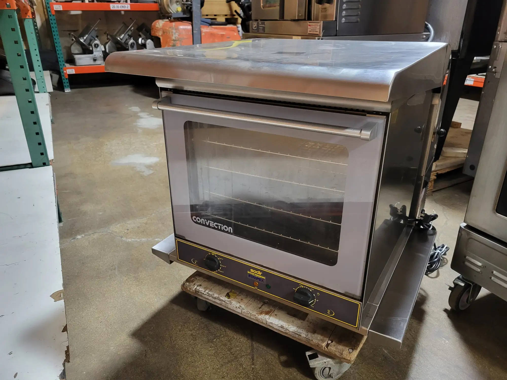 Used Equipex SAV-O-MISTRAL SA Vent SAV-O Mistral 29" High