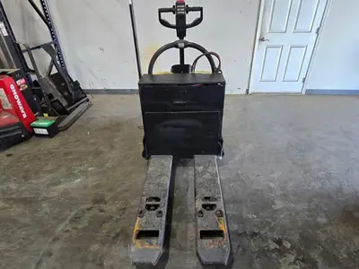 Used 2014 HYSTER B60ZHD Pallet Jacks South Carolina US | Zoom Lifts & Equipment #1181200