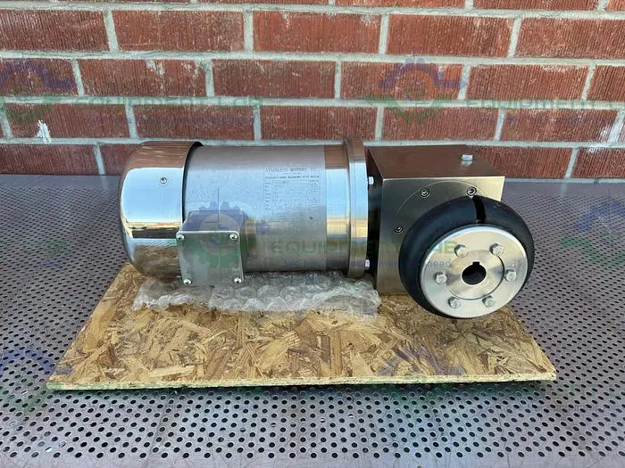 Used STAINLESS MOTORS F2Q4BBOAY WASHDOWN DUTY MOTOR W/ SPIRAL BEVEL REDUCER 3PH Motors (misc) California US | Equipment Lab #485656