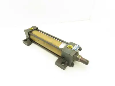 W.E Hennells RH-141 Pneumatic Air Cylinder 2.5" Bore 9" Stroke Foot/Lug Mount
