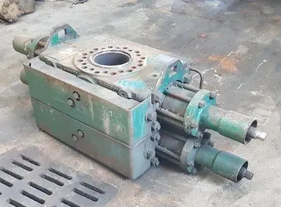 USED SHAFFER 7 1/16" 3M DOUBLE RAM BOP