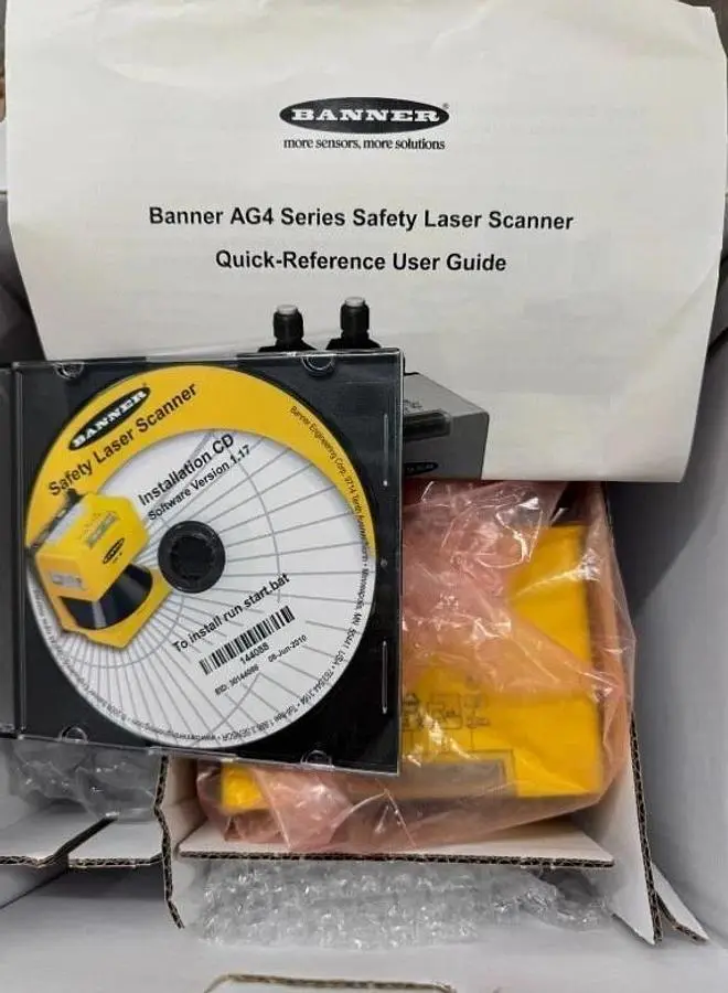 BANNER ENGINEERING AG4-4E 82137 24VDC NEW IN BOX STOCK 2917A