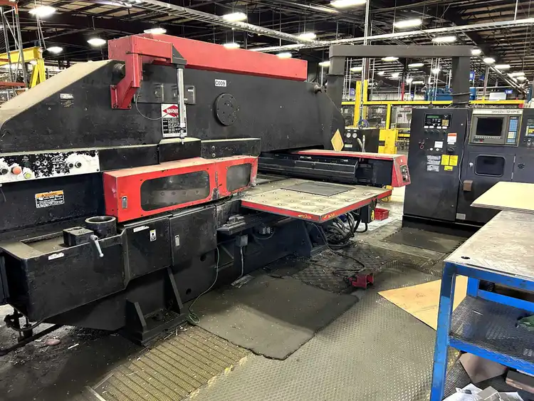 Used 1993 AMADA VP 304050 Misc Industrial Equipment Georgia US | Aucto #340438