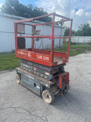 Used 2015 Skyjack SJ3219 Scissor Lifters Florida US | Stack Equipment #1271239