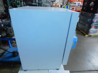 Used VWR 2.6CF Miscellaneous Laboratory Equipment Texas US | Aucto #1459891