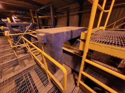 Infeed Log Conveyor for Chipper