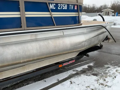 Used 2015 BENTLEY 220 FISH N RIDE Boats (Misc) Michigan US | Miedema Asset Management Group #1693321