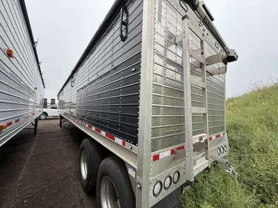 Used 2024 WILSON DWH-750B Grain Hopper Trailers Minnesota US | Carco Truck & Equipment #1514094