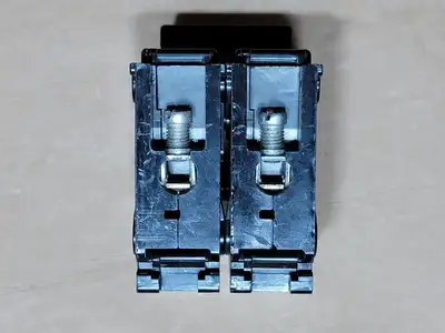 USED EATON BR230